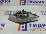 Фонарь задний внутренний правый Hyundai Genesis 924043M020