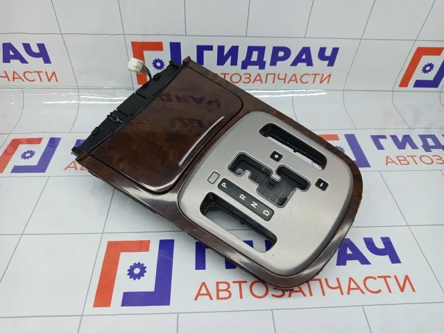 Накладка декоративная центральной консоли Hyundai Genesis