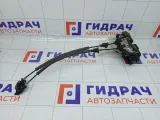 Замок двери передней правой Hyundai Genesis 813203M000