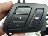 Блок кнопок Hyundai Genesis 932503M100