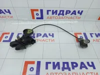 Замок багажника Hyundai Genesis 812303M000
