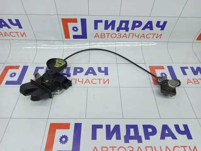 Замок багажника Hyundai Genesis 812303M000