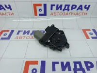 Моторчик стеклоподъемника передний левый Hyundai Genesis 824503M000