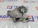 Насос водяной (помпа) Hyundai Genesis 251003C120