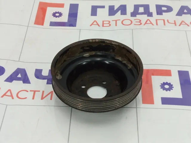 Шкив водяного насоса (помпы) Hyundai Genesis 252213C100