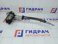 Замок двери передней левой Hyundai Genesis 813103M000