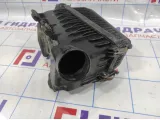 Корпус воздушного фильтра Hyundai Getz 28112-1C700. В сборе.