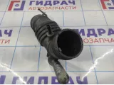 Патрубок воздушного фильтра Hyundai Getz 28138-1C800.