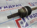 Привод правый Hyundai Getz 49500-1C212.