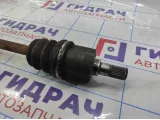 Привод правый Hyundai Getz 49500-1C212.