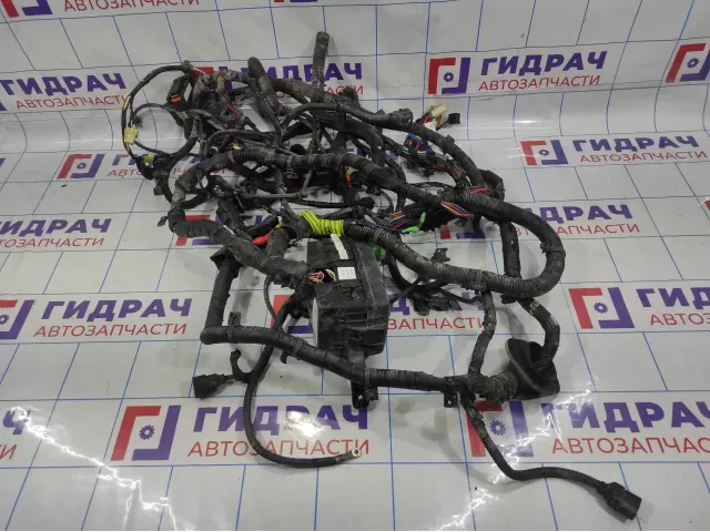 Проводка (коса) подкапотная Hyundai Getz 91211-1С240. С блоком предохранителей.