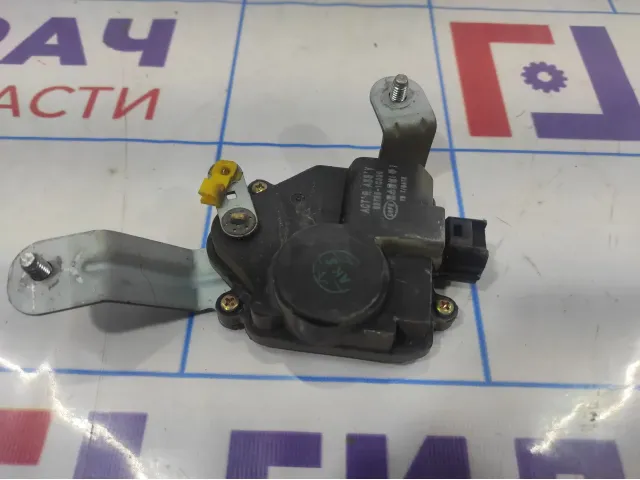 Активатор замка багажника Hyundai Getz 95750-1C000.