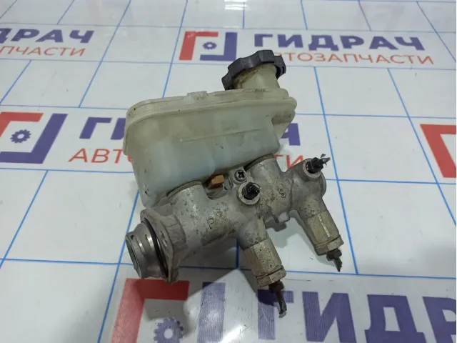 Цилиндр тормозной главный Hyundai Getz 58510-1C005