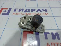 Кронштейн опоры двигателя Hyundai Getz 21840-1C300