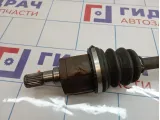 Привод передний правый Hyundai Getz 49500-1C212