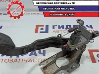 Педаль тормоза Hyundai Getz 328101C000.