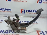 Педаль тормоза Hyundai Getz 328101C000.