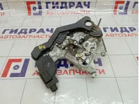 Замок двери сдвижной правой Hyundai Grand Starex/Starex H1 (TQ) 814504H050