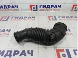 Патрубок воздушного фильтра Hyundai Grand Starex (TQ) 28138-4H000