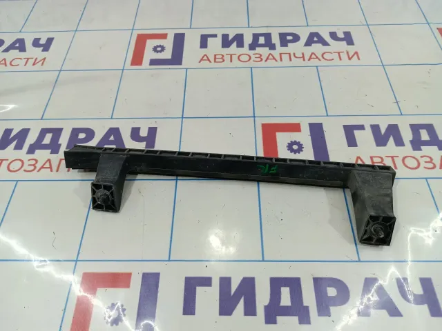 Направляющая стекла двери передней правой Hyundai Grand Starex (TQ) 82560-4H000