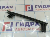 Направляющая стекла двери передней левой Hyundai Grand Starex (TQ) 82550-4H000