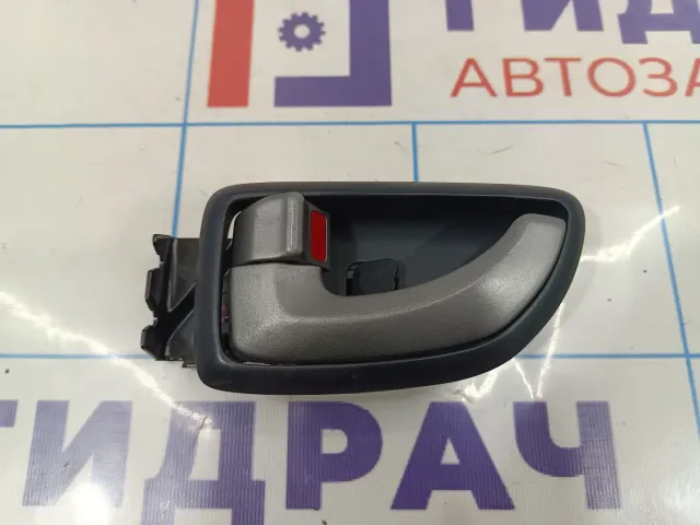 Ручка двери передней внутренняя левая Hyundai Grand Starex (TQ) 82610-4H000