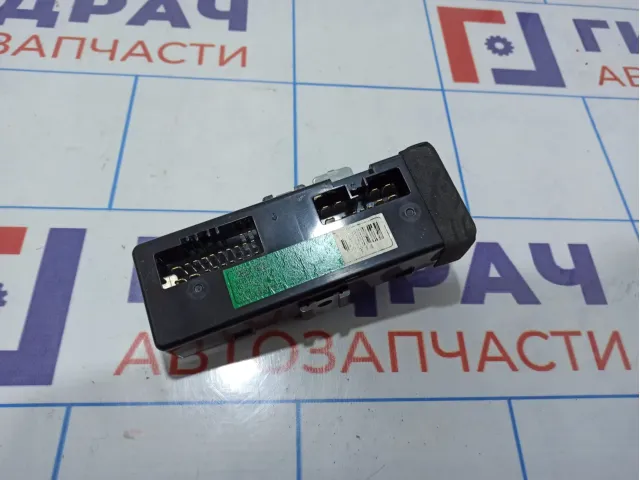 Реле поворотов Hyundai Grand Starex (TQ) 95230-4H106