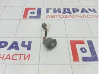 Кнопка открывания лючка бензобак Hyundai Grand Starex/Starex H1 935554H010KD
