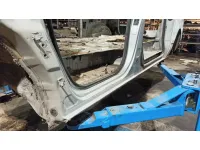Порог со стойкой левый Hyundai Grand Starex TQ-2 .