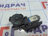 Моторчик стеклоподъемника переднего левого Hyundai Grandeur (TG) 82450-3L010