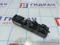 Блок управления стеклоподъемниками Hyundai Grandeur (TG) 935703L102WK