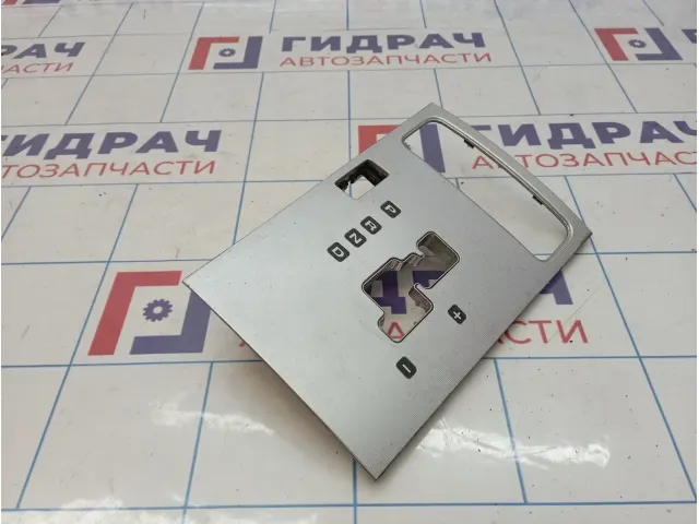 Накладка декоративная на кулису КПП Hyundai Grandeur (TG) 846503L050K7