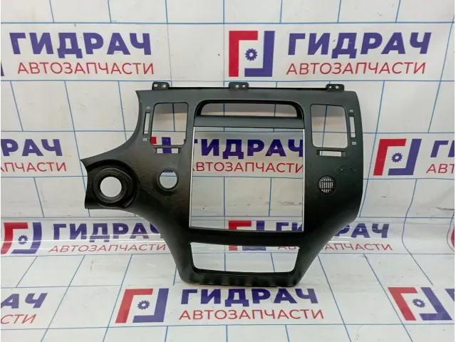 Накладка декоративная на торпедо центральная Hyundai Grandeur (TG) 847043L000WK