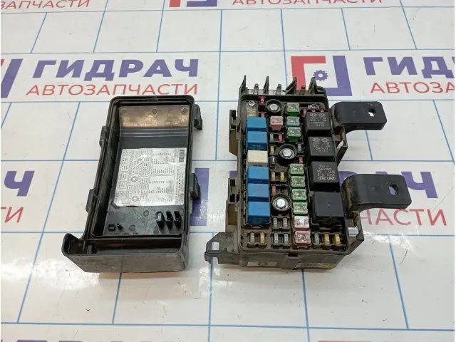 Блок предохранителей Hyundai Grandeur (TG)