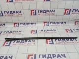 Накладка лобового стекла правая Hyundai Grandeur (TG) 86139-3L000