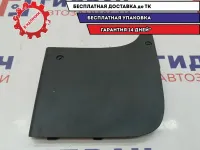 Накладка декоративная Hyundai HD78 84740-5H000. Царапины.