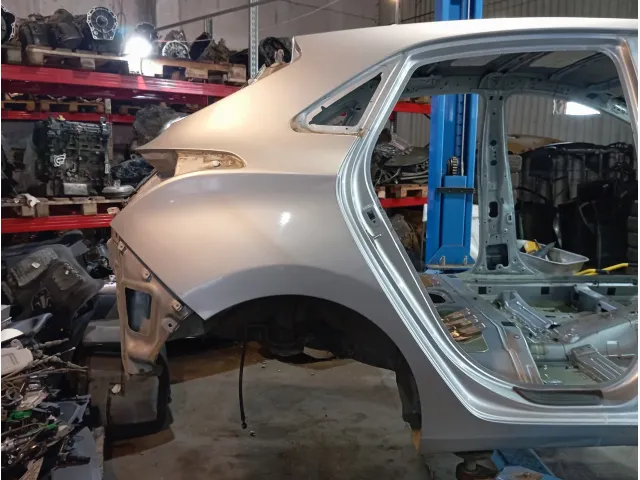 Крыло заднее правое Hyundai i30 (GD)