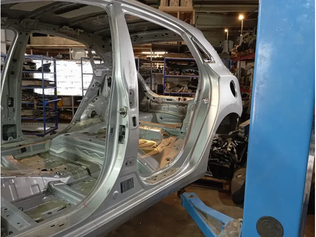 Порог со стойкой левый Hyundai i30 (GD)