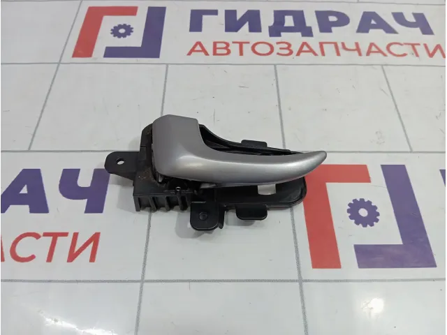 Ручка двери внутренняя левая Hyundai i30 (GD) 82610A6000