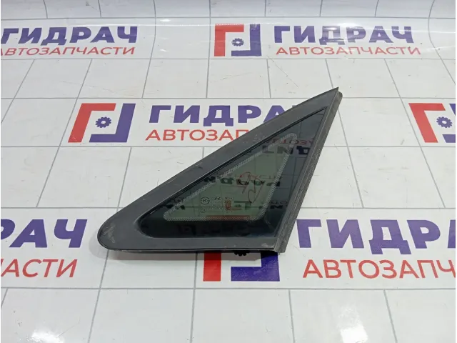 Стекло кузовное глухое правое Hyundai i30 (GD) 87820A5010
