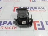 Дефлектор воздушный левый Hyundai i30 (GD) 97480-A6000-RDR