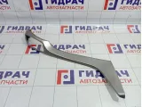 Накладка декоративная на торпедо центральная правая Hyundai i30 (GD) 84795A6000RDR