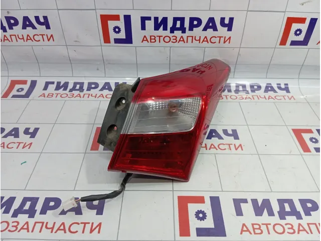 Фонарь задний наружный правый Hyundai i30 (GD) 92402A5020