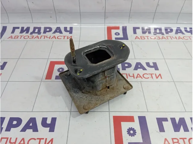 Кронштейн усилителя заднего бампера левый Hyundai i30 (GD) 86641A6000