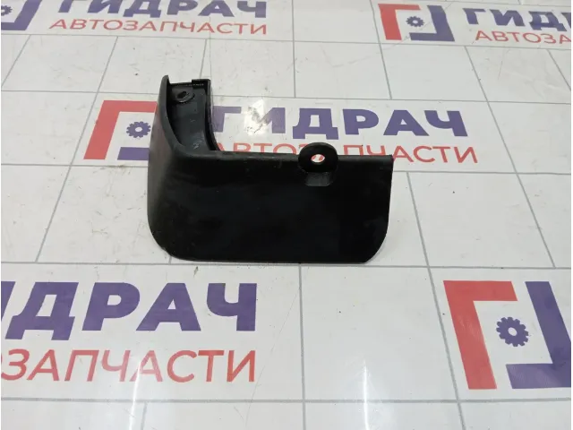 Брызговик задний левый Hyundai i30 (GD) 86841-A6000