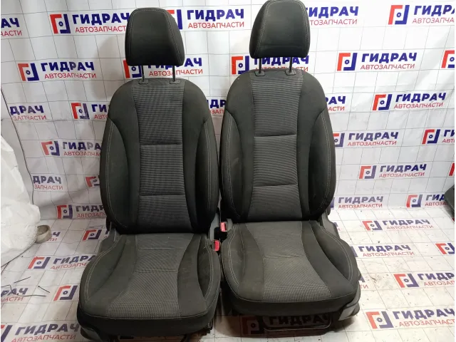 Комплект сидений Hyundai i30 (GD)