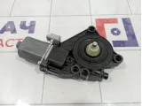 Моторчик стеклоподъемника передний правый Hyundai I30 (FD) 82460-2R000