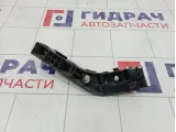 Направляющая переднего бампера правая Hyundai I30 (FD) 86514-2R000
