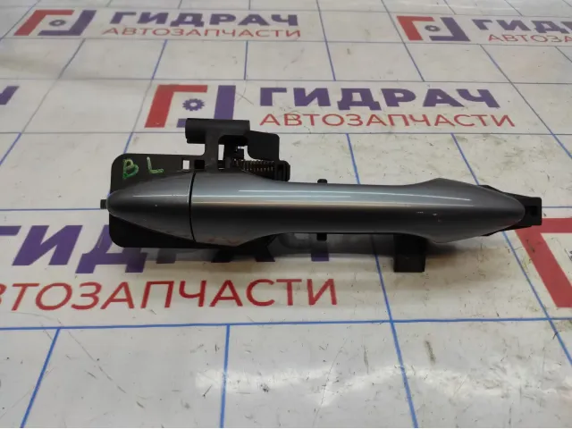 Ручка двери задняя левая Hyundai ix 35 .