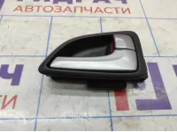 Ручка двери передняя внутренняя правая Hyundai ix 35 82620-2S020-SAS.